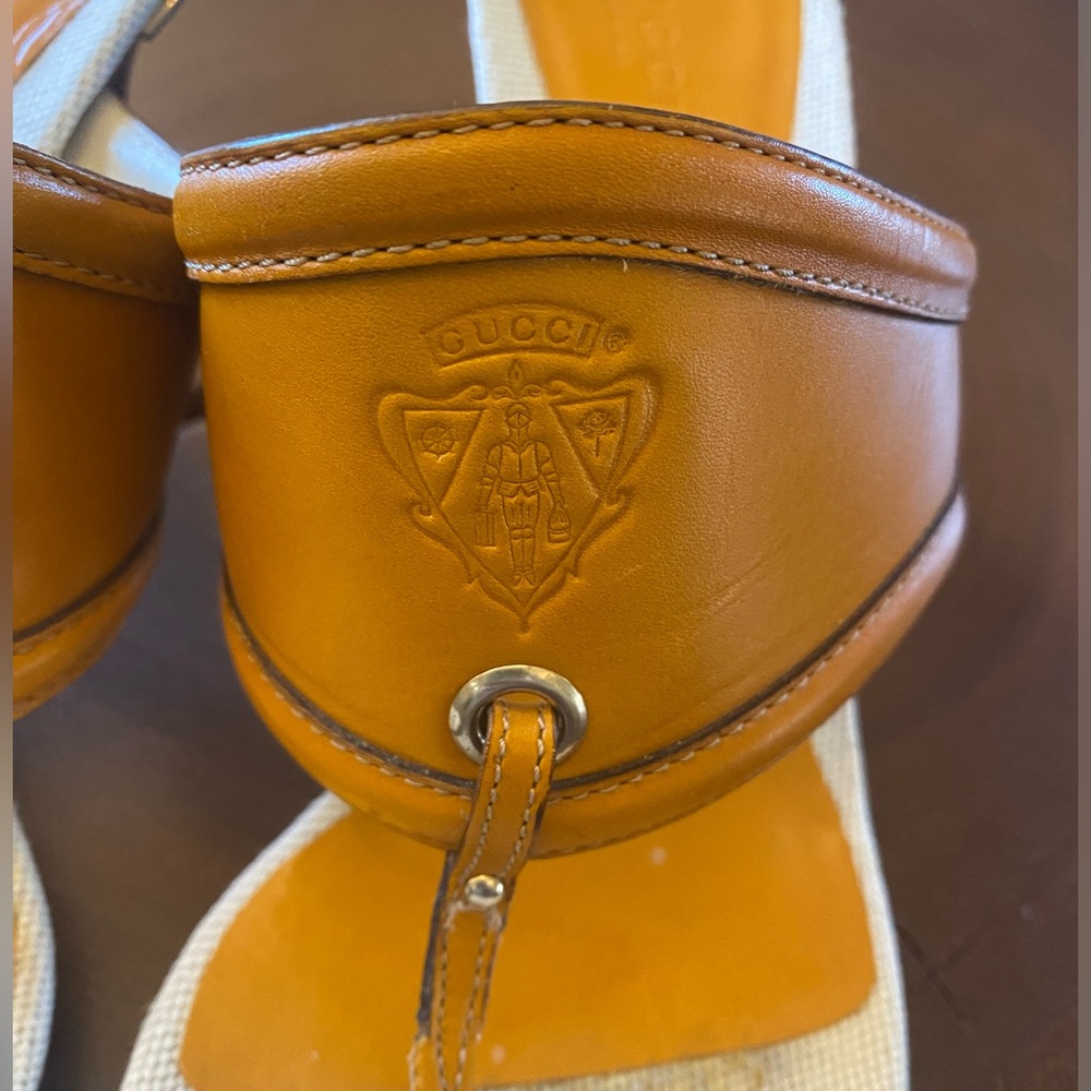 Gucci Shoes/ Heels/ Size 8.5M: EUC